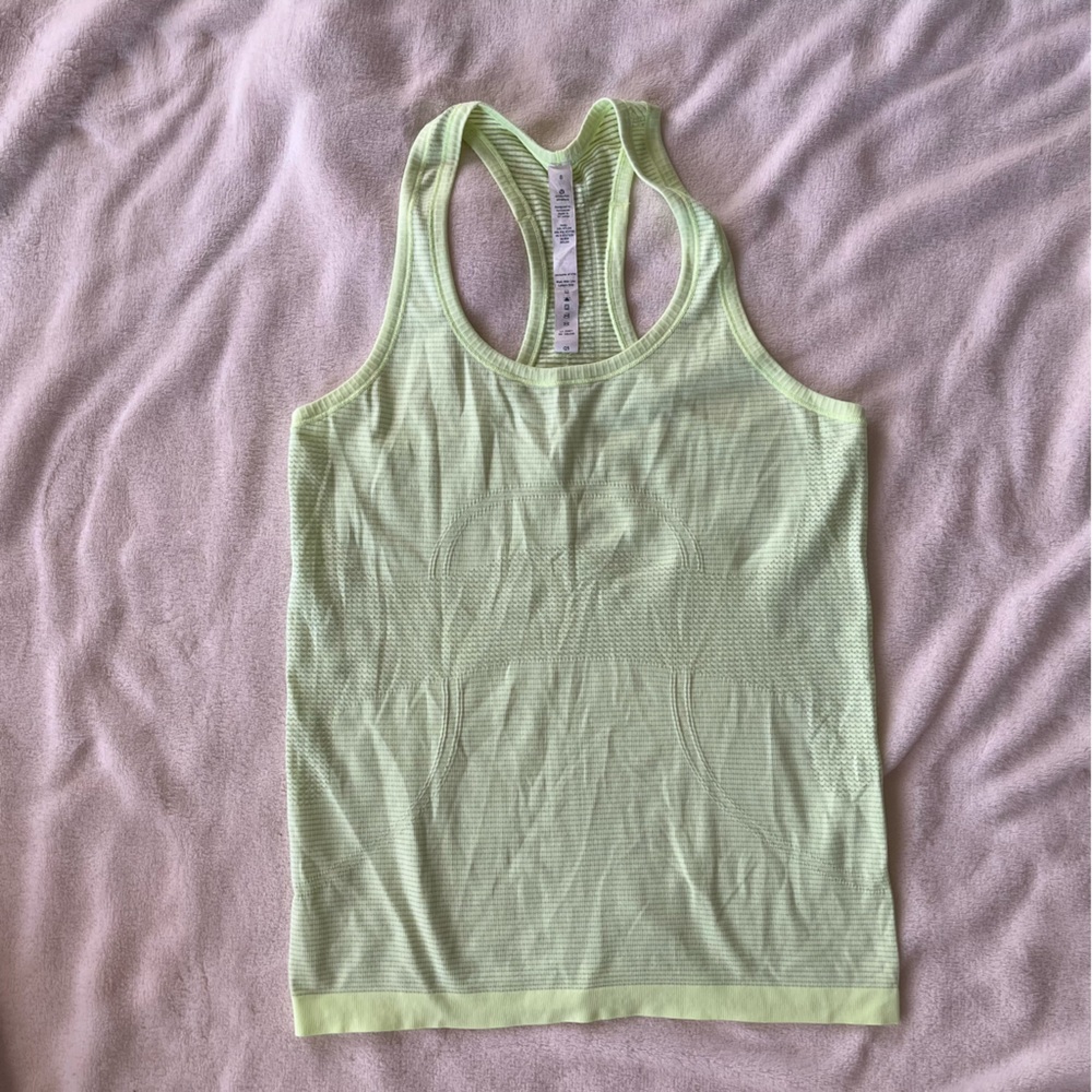 LULULEMON Swiftly Tech Tank - Size 8